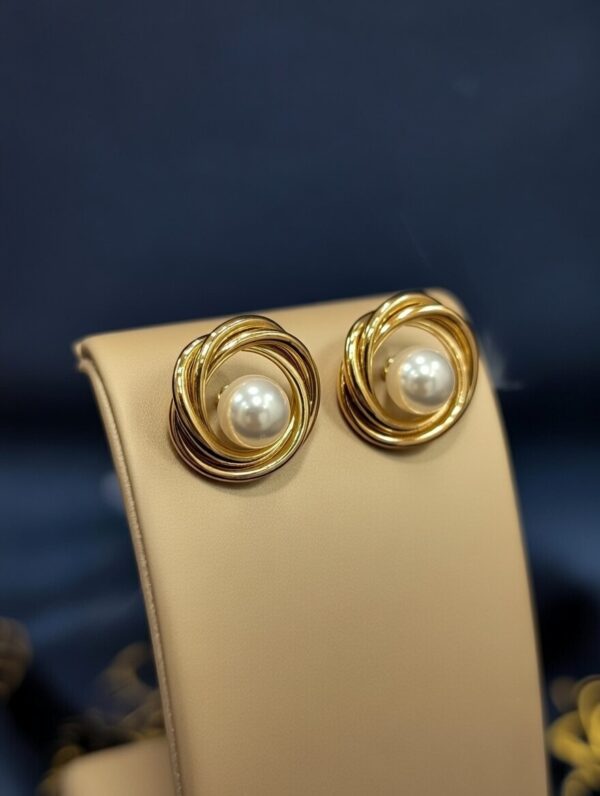 The Aurelia Intertwined Gold & Pearl Knot Stud Earrings