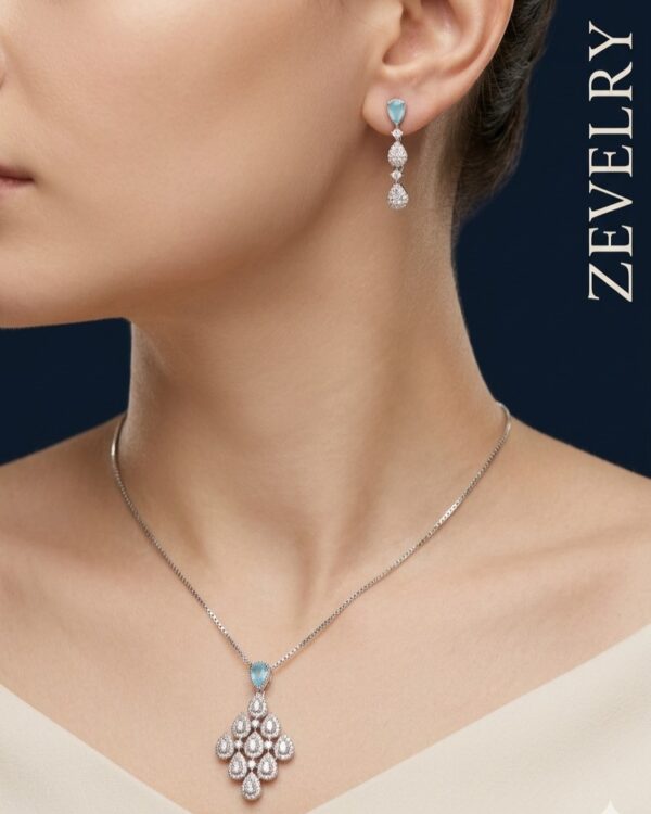Zevelry Daisy Ocean Pendant Set Model wearing Zevelry-Daisy-Ocean-Pendant-Set-Model-wearing